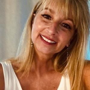 Meet your Posher, Traci